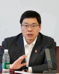 开云体育-压力太大！中国篮协主席在更衣室哭了 郭士强拥抱安慰 球员拍肩膀