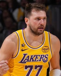 狂砍38+13+10超约基奇！你再这么打下去：MVP悬念就大了！