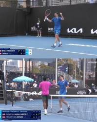 开云体育-抢十不是抢七！澳网尴尬一幕：球员记错规则提前庆祝，最终遭逆转